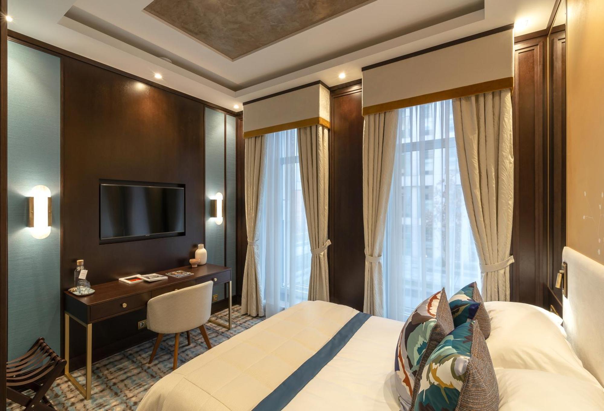 Soho Boutique Hotel دنيبروبيتروفسك الغرفة الصورة