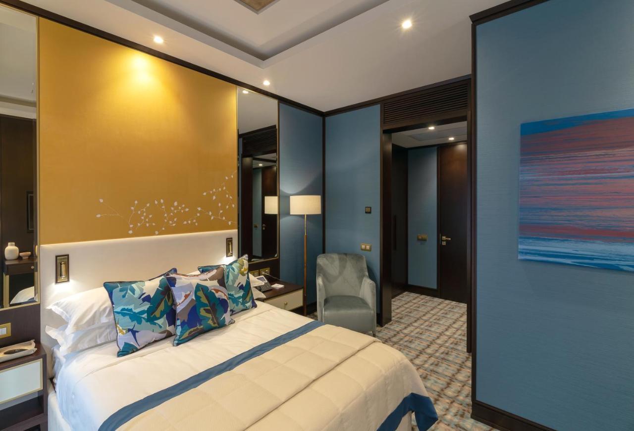 Soho Boutique Hotel دنيبروبيتروفسك المظهر الخارجي الصورة