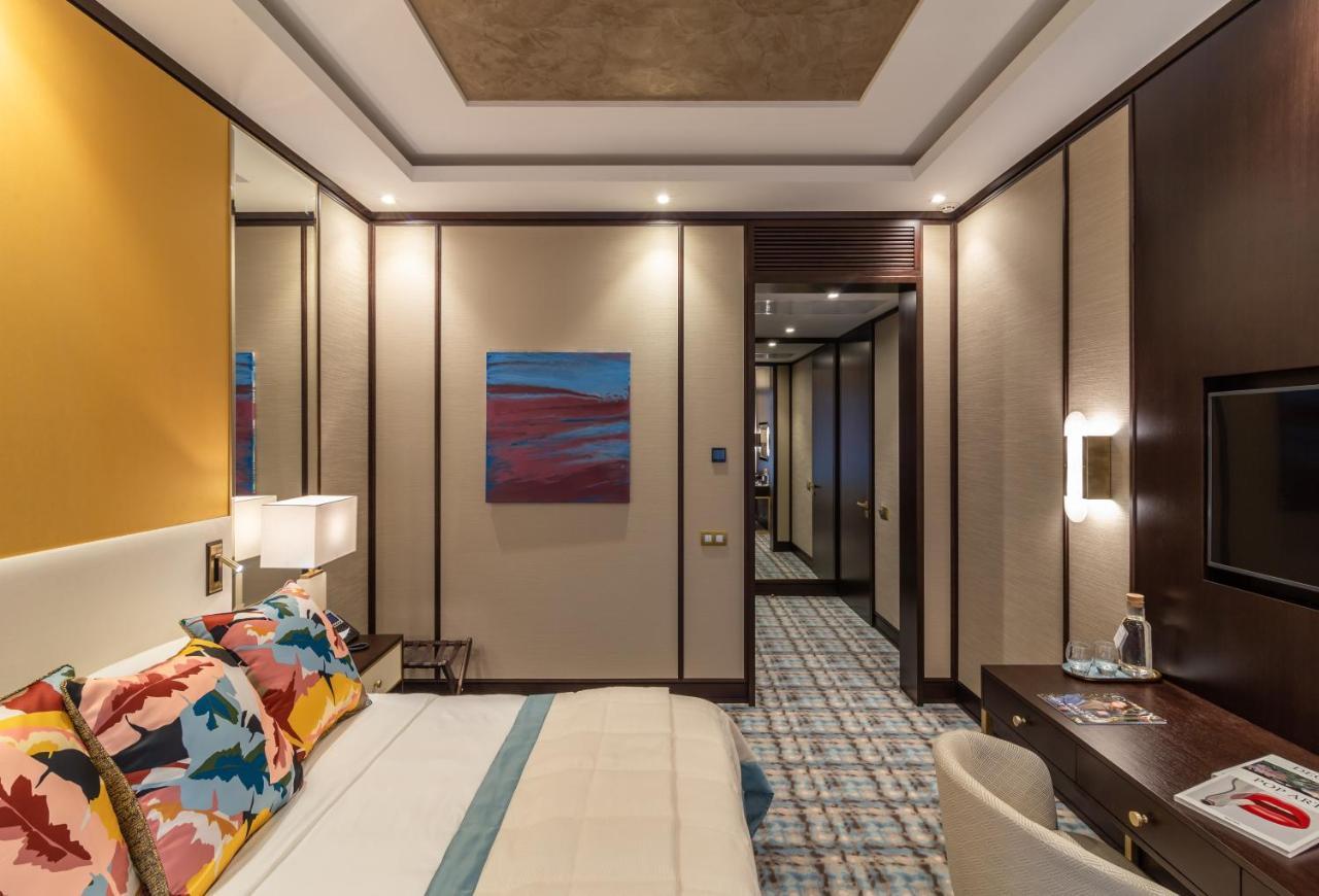Soho Boutique Hotel دنيبروبيتروفسك المظهر الخارجي الصورة